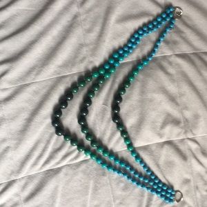 Beautiful banana republic 3 tiered necklace